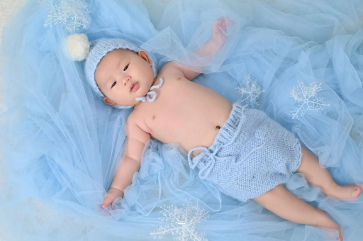 大兴安岭宝宝流黄鼻涕打喷嚏